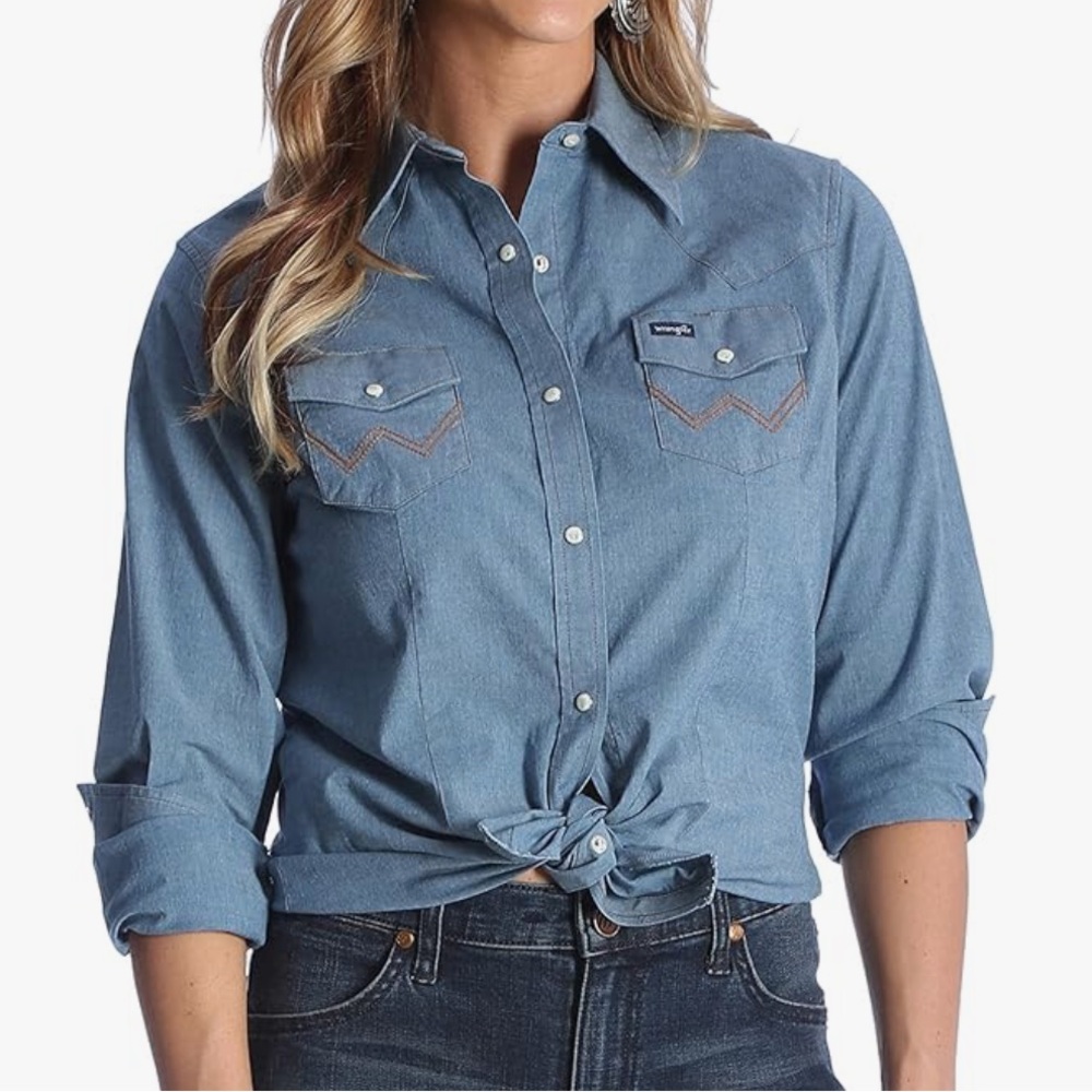 Wrangler Women’s Long Sleeve Western Yoke Snap Work Shirt